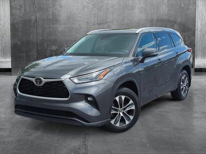 Used 2022 Toyota Highlander XLE