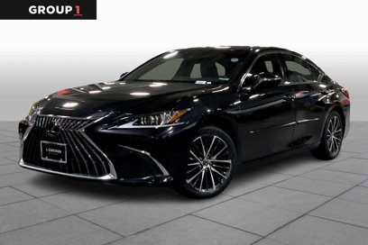 Certified 2022 Lexus ES 350 w/ Premium Package