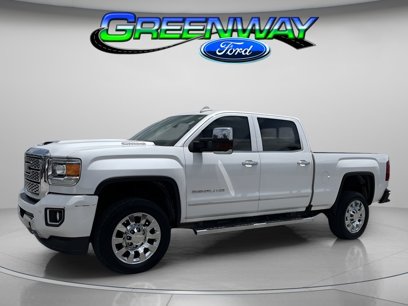 Used 2019 GMC Sierra 2500 Denali w/ Duramax Plus Package