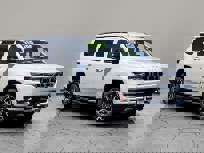 New 2024 Jeep Wagoneer Series III w/ Convenience Group I