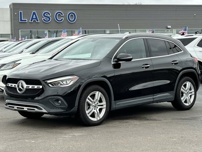 Used 2021 Mercedes-Benz GLA 250 4MATIC w/ Premium Package