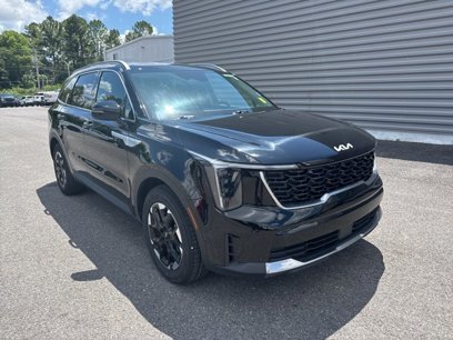 Used 2024 Kia Sorento S
