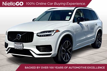 Used 2023 Volvo XC90 T8 Ultimate w/ Lounge Package