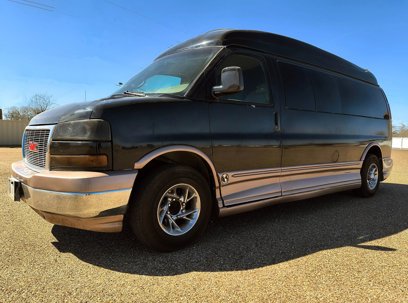 Used 2007 GMC Savana 2500 Extended w/ Preferred Equipment Group