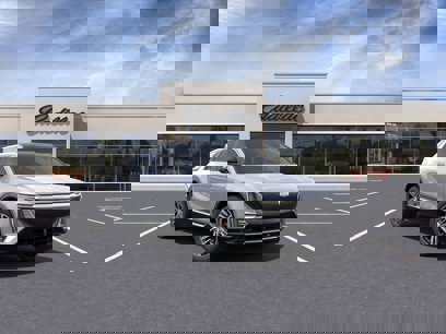 New 2025 Cadillac Lyriq Luxury
