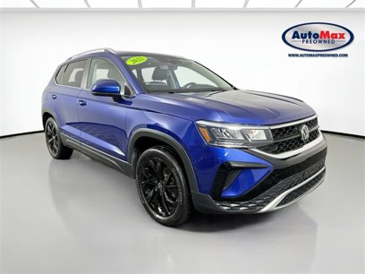 Used 2022 Volkswagen Taos SE w/ Panoramic Sunroof Package