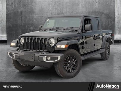 Used 2023 Jeep Gladiator Sport