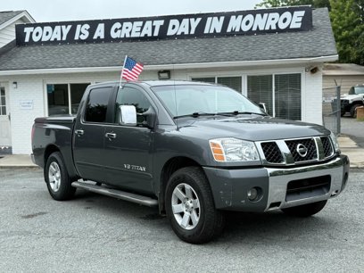 Used 2005 Nissan Titan LE w/ (T01) Tow Pkg