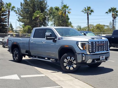New 2025 GMC Sierra 2500 Denali w/ Denali Reserve Package