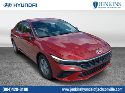 New 2025 Hyundai Elantra SE