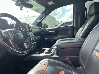 Used 2020 GMC Sierra 1500 AT4 w/ AT4 Premium Package