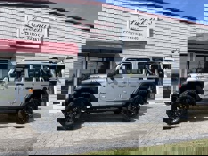 Used 2024 Jeep Wrangler Willys
