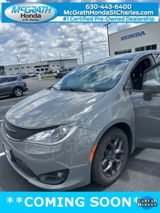 Used 2020 Chrysler Pacifica Touring w/ S Appearance Package