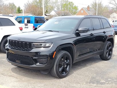 Used 2022 Jeep Grand Cherokee Altitude