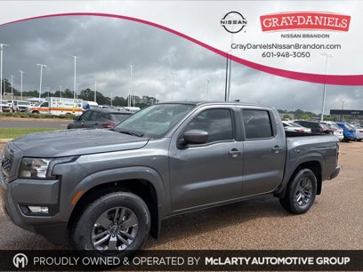 New 2025 Nissan Frontier SV w/ SV Convenience Package