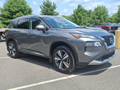 Used 2022 Nissan Rogue Platinum w/ Head-Up Display Package