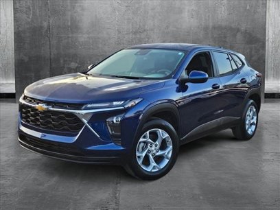 Used 2024 Chevrolet Trax LS w/ LS Convenience Package