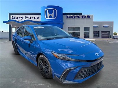 Used 2025 Toyota Camry SE