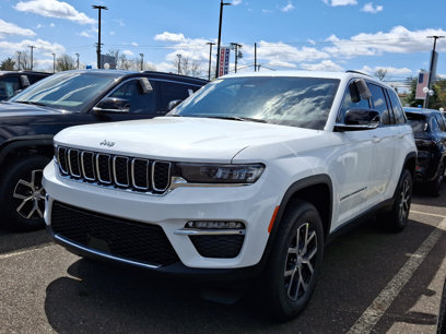 New 2025 Jeep Grand Cherokee Limited