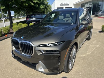 New 2026 BMW X7 xDrive40i w/ Premium Package