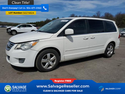 Used 2011 Volkswagen Routan SE