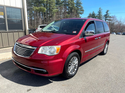 Used 2013 Chrysler Town & Country Touring-L w/ Entertainment Group #2
