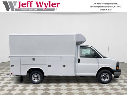 New 2025 GMC Savana 3500 w/ Power Convenience Package