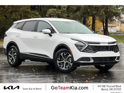 New 2025 Kia Sportage EX