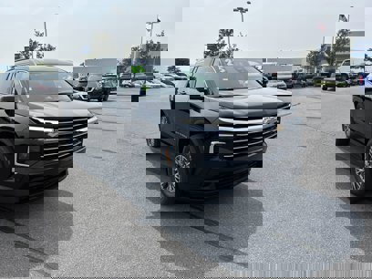 New 2025 Chevrolet Traverse LT w/ Enhanced Driving Package