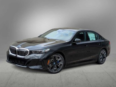 New 2025 BMW i5 xDrive40 w/ M Sport Package