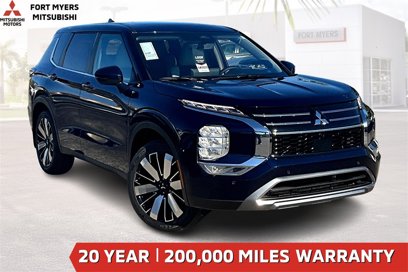 New 2025 Mitsubishi Outlander SE