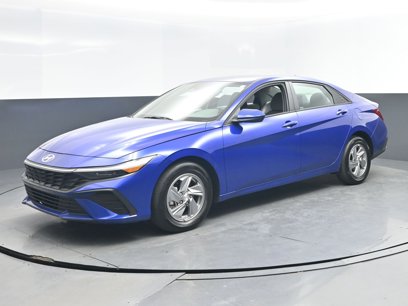 Used 2024 Hyundai Elantra SE