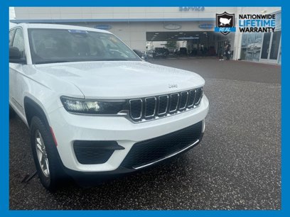Used 2023 Jeep Grand Cherokee Laredo