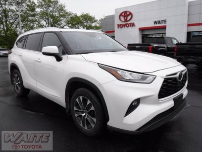 Used 2020 Toyota Highlander XLE