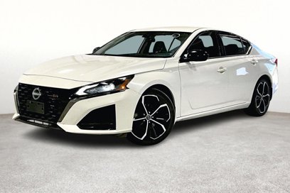 Used 2023 Nissan Altima 2.5 SR