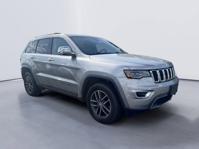 Used 2017 Jeep Grand Cherokee Limited w/ Luxury Group II