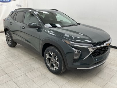 New 2025 Chevrolet Trax LT w/ Driver Confidence Package
