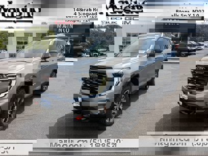 New 2025 GMC Acadia AT4 w/ Luxury Package
