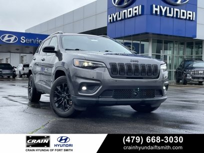 Used 2023 Jeep Cherokee Altitude Lux