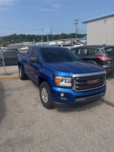 Used 2020 GMC Canyon W/T w/ Convenience Package