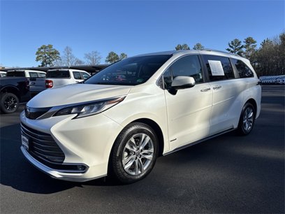 Used 2021 Toyota Sienna Limited