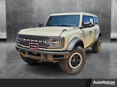 New 2025 Ford Bronco Badlands w/ Sasquatch Package