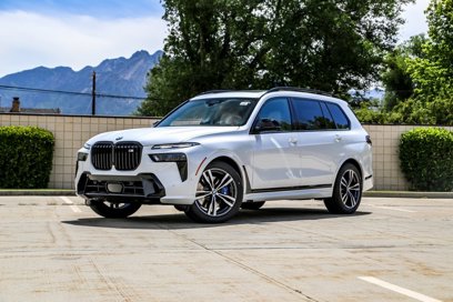 New 2026 BMW X7 M60i