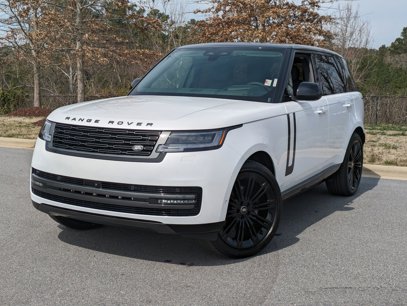New 2025 Land Rover Range Rover SE