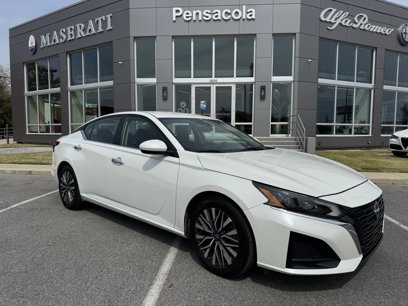 Used 2023 Nissan Altima 2.5 SV