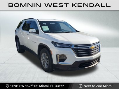 Used 2023 Chevrolet Traverse LT