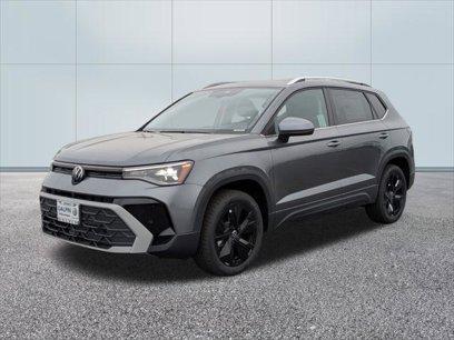 New 2025 Volkswagen Taos SE