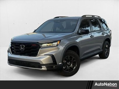 New 2025 Honda Pilot TrailSport