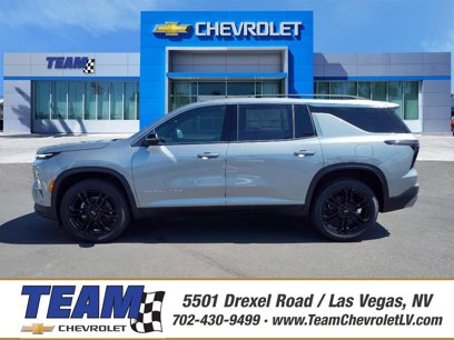 New 2025 Chevrolet Traverse LT w/ Driver Confidence Package