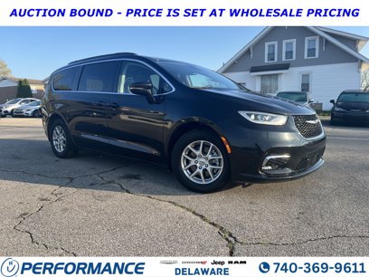 Used 2022 Chrysler Pacifica Touring-L